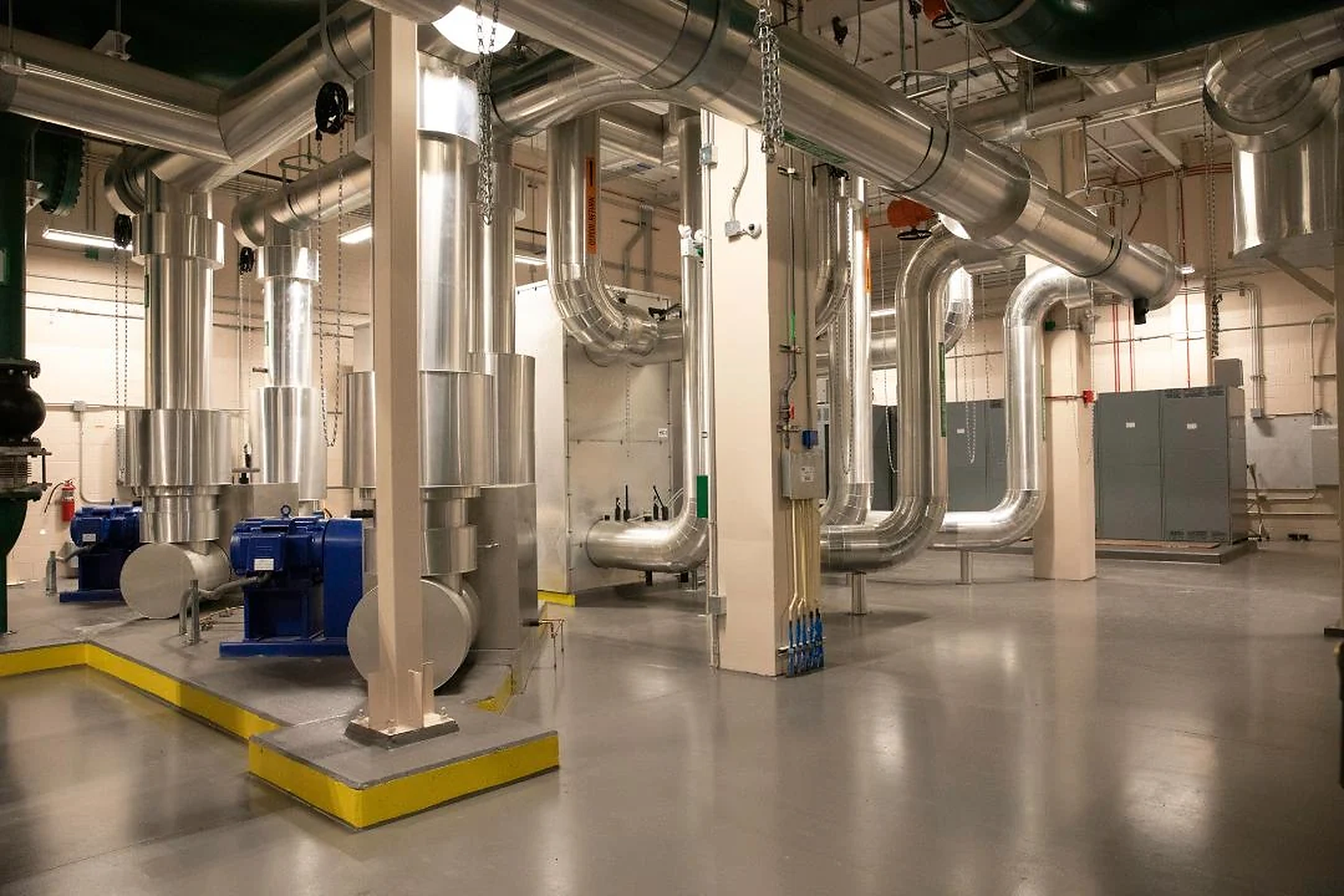 Installed mechanical piping and connections in a Blume project