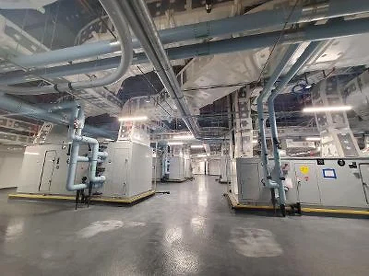 Air handling equipment and overhead ductwork in a mechanical room
