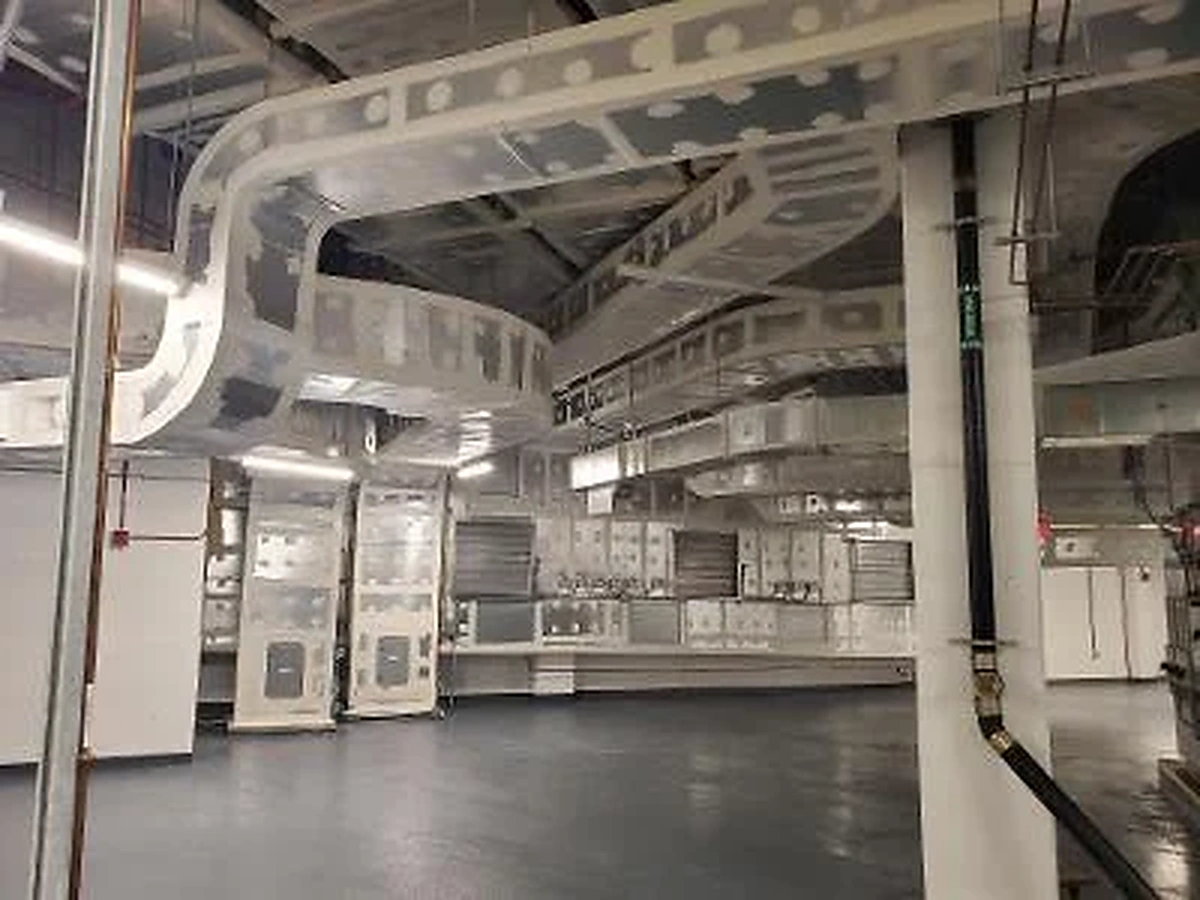 Air handling equipment and overhead ductwork in a mechanical room